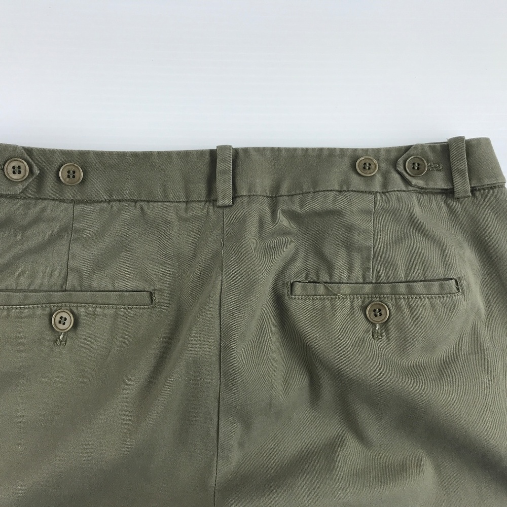 Talbots Green Stretch  Bermuda Shorts - Picture 4 of 4